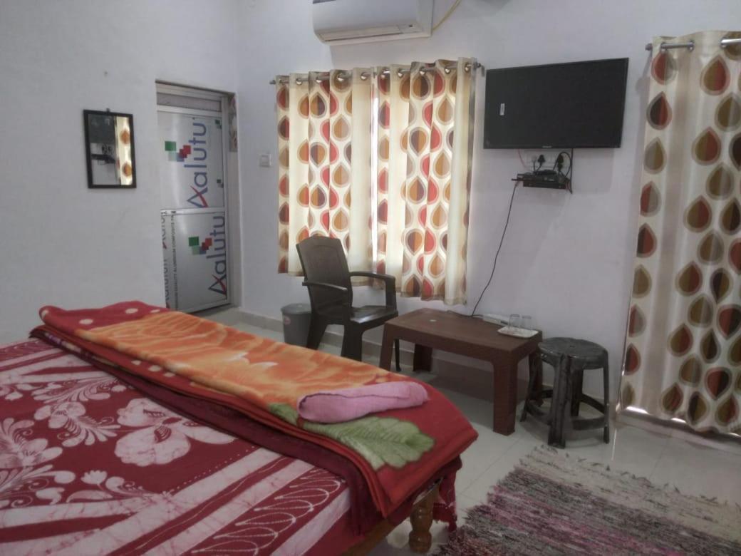 Happy Khajuraho Home Stay المظهر الخارجي الصورة